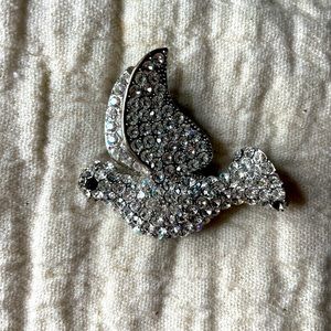 Dove (Diamond) brooch